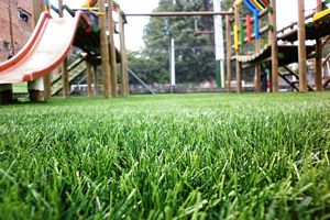 DECORATIVE ARTIFICIAL GRASS